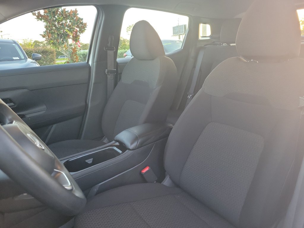 Used 2026 Nissan Kicks S FWD image 15