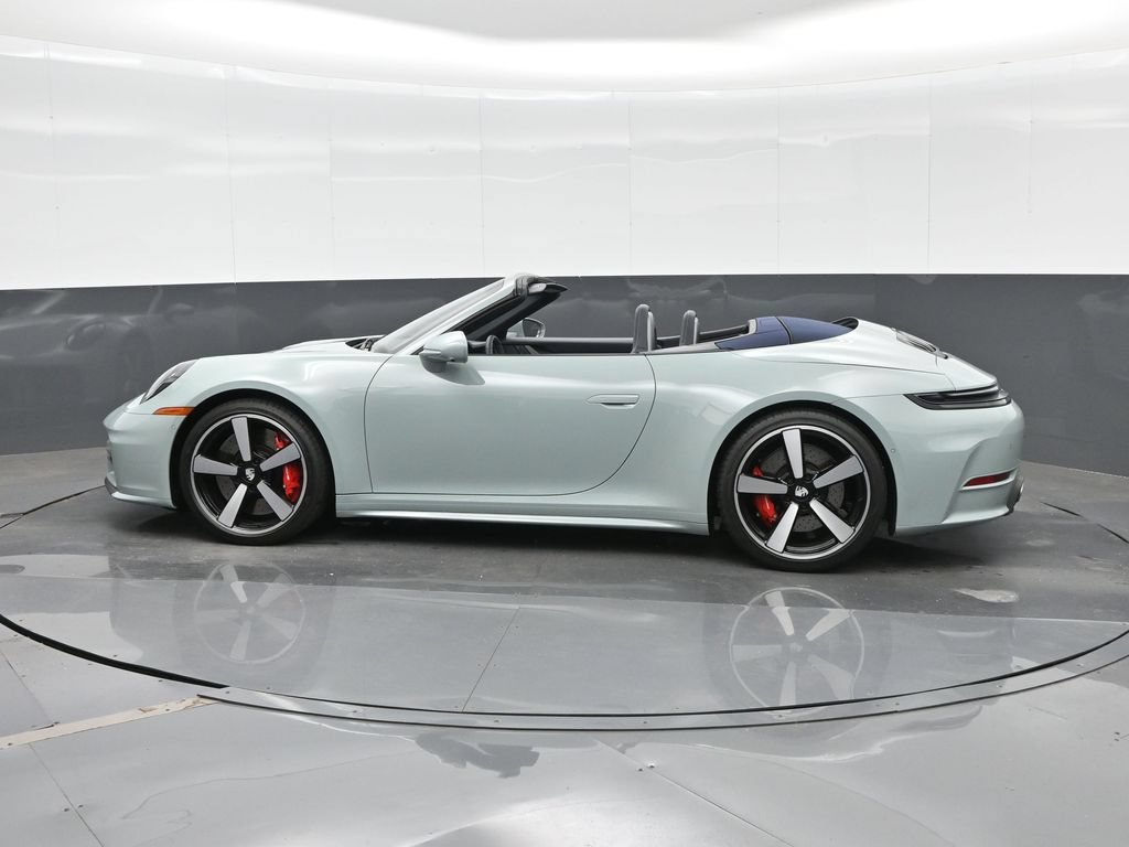 Certified 2026 Porsche 911 Carrera 4S AWD/4WD image 2