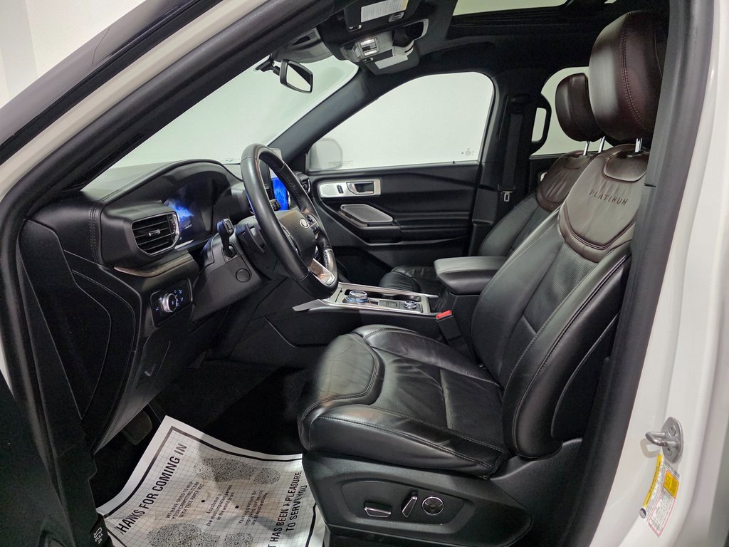 Used 2020 Ford Explorer Platinum image 16