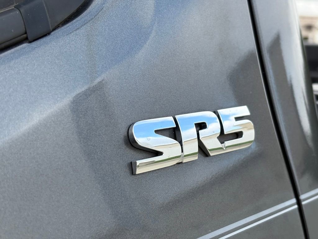 Used 2021 Toyota Tacoma SR5 image 11