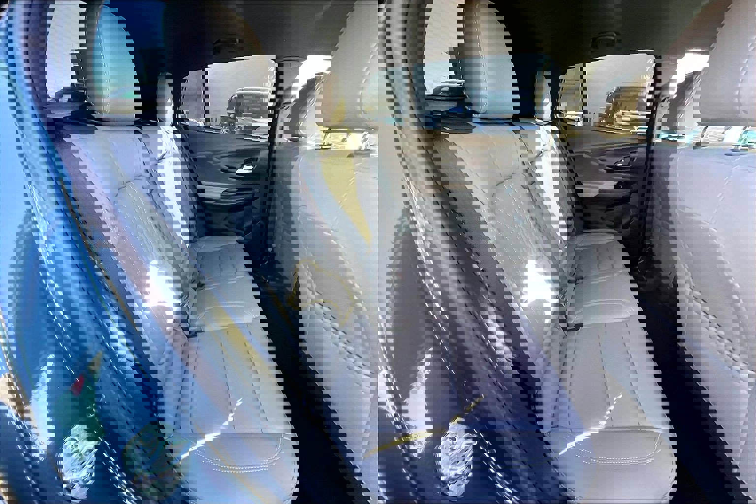 Used 2024 Buick Envista Avenir image 23