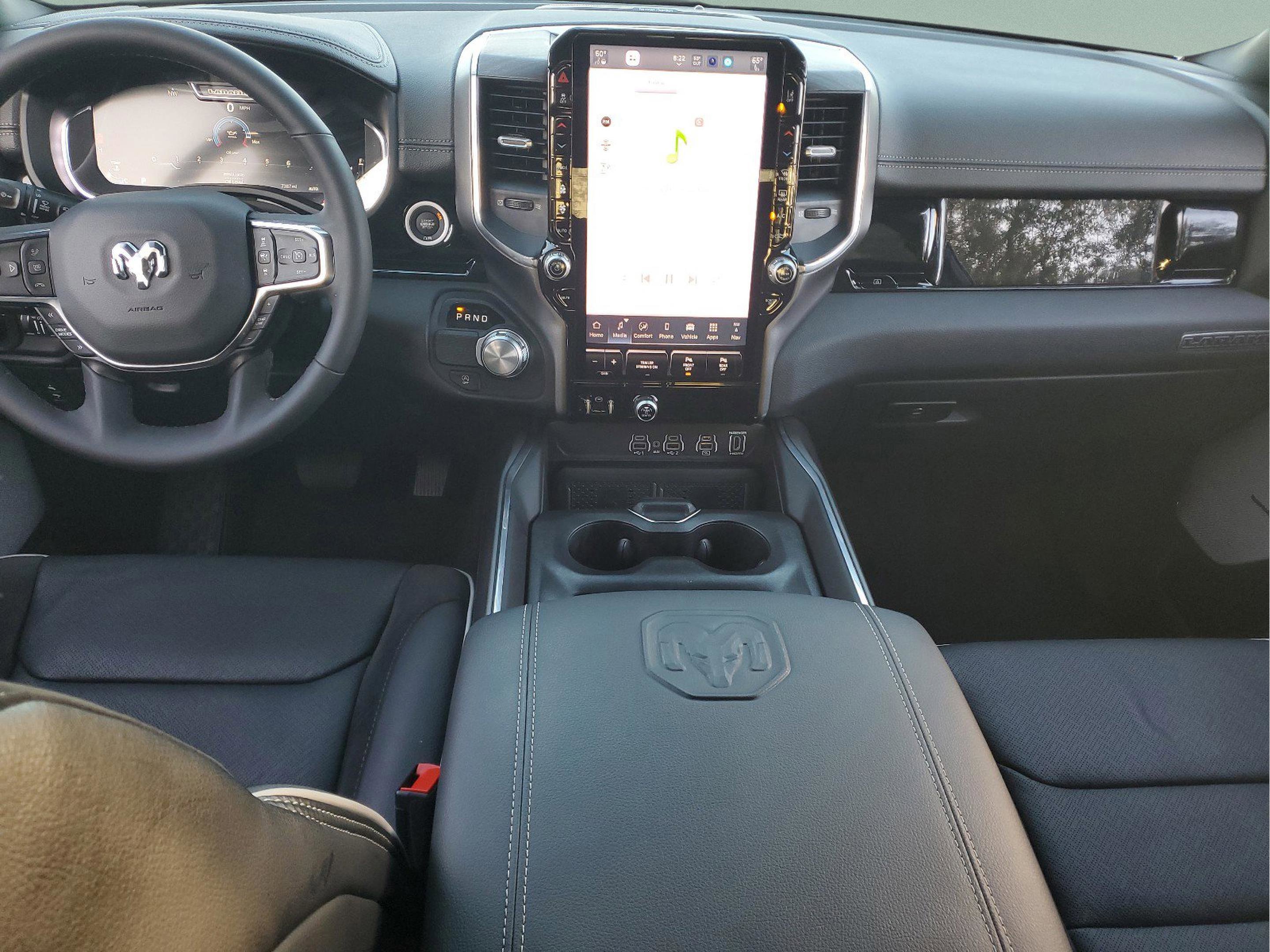 Used 2026 RAM 1500 Laramie image 10