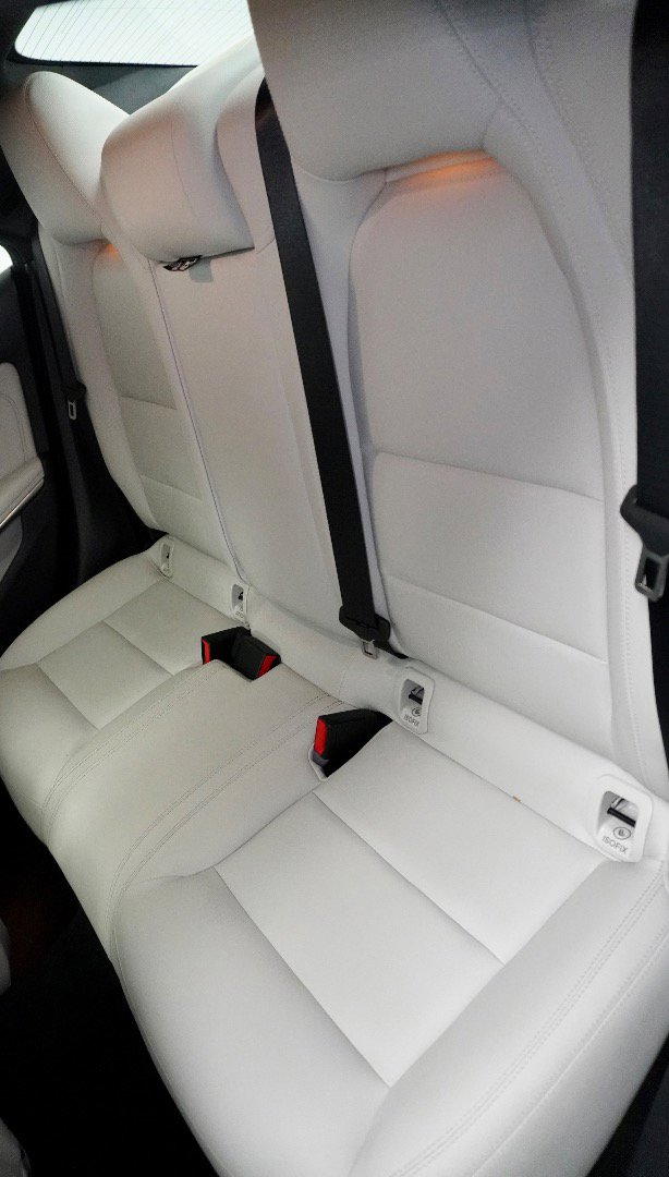 Used 2014 Mercedes-Benz CLA 250 CLA250 4MATIC image 5