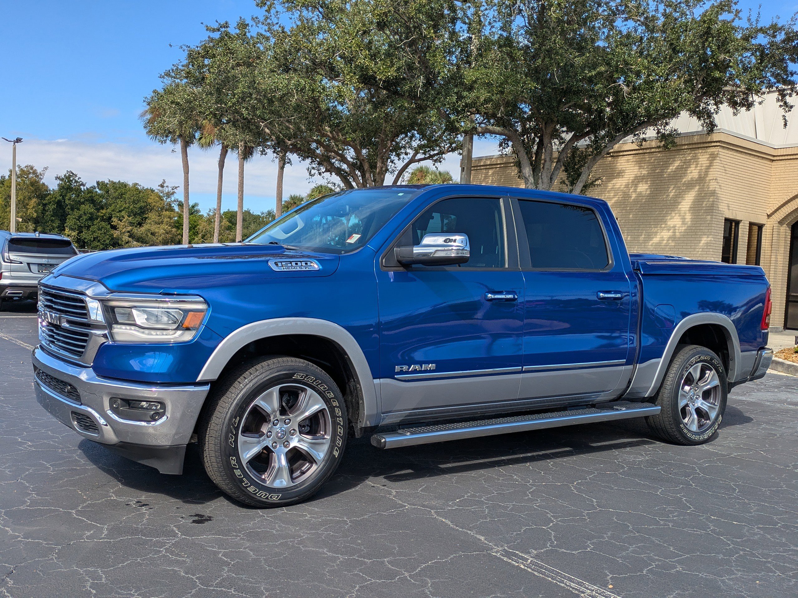 Used 2019 RAM 1500 Laramie image 2