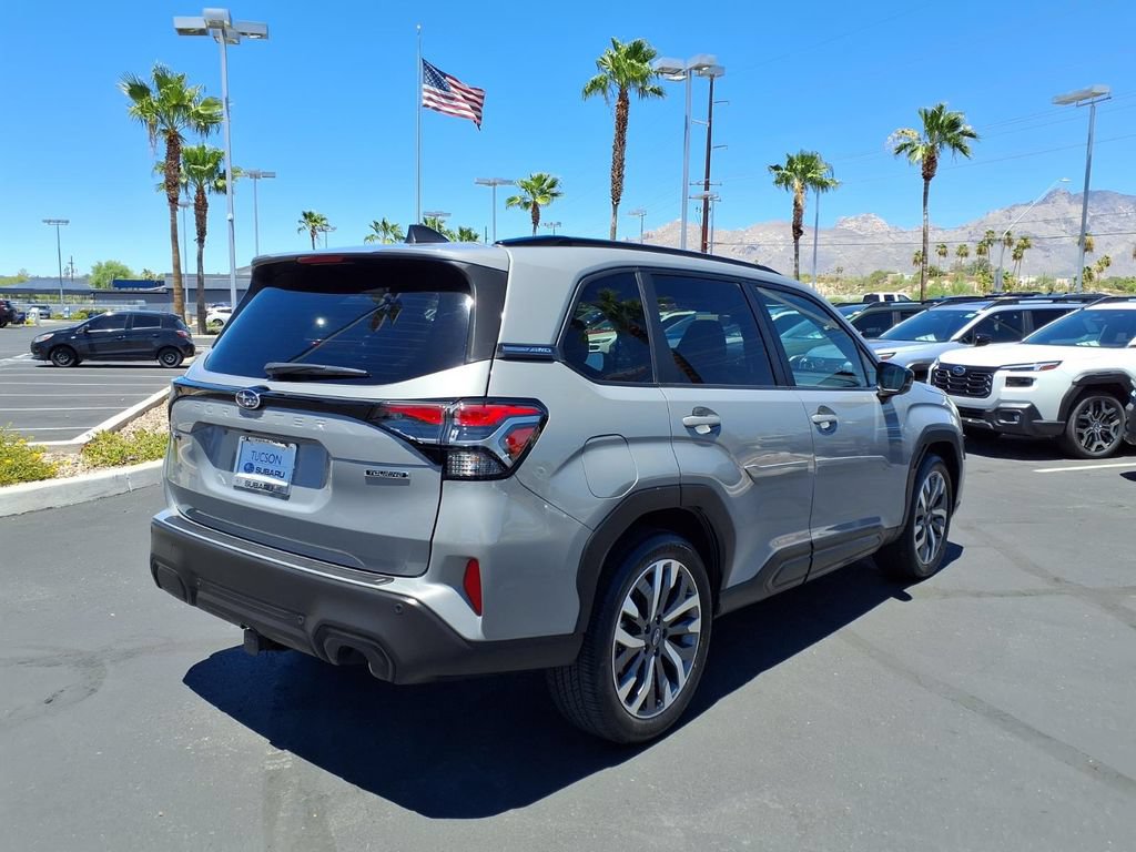 Certified 2025 Subaru Forester Touring AWD/4WD image 11