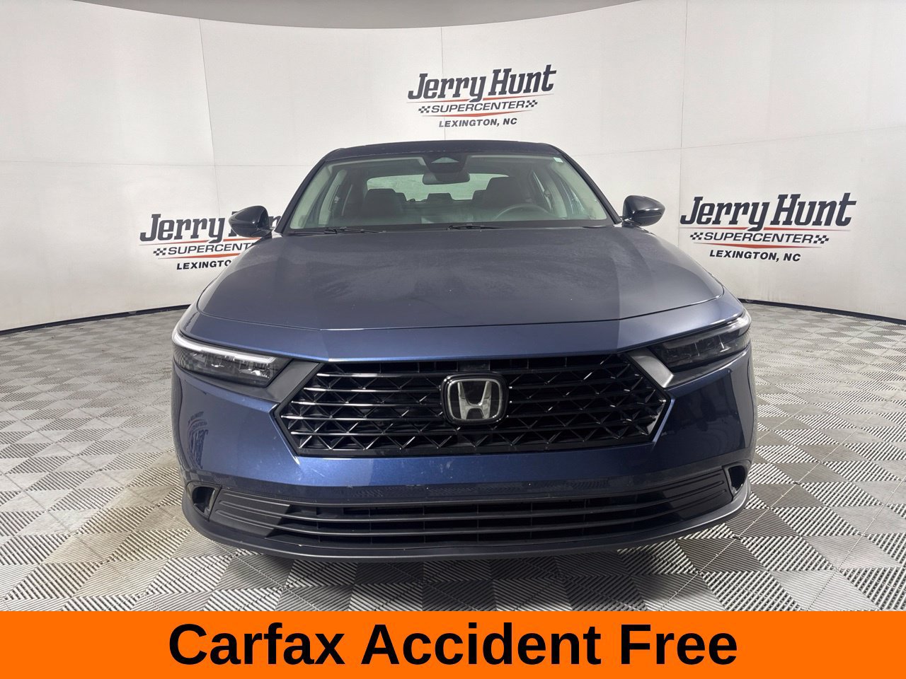 Used 2025 Honda Accord SE image 3