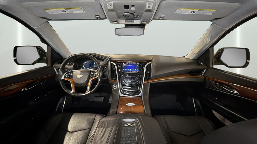 Used 2016 Cadillac Escalade ESV Luxury AWD/4WD image 30