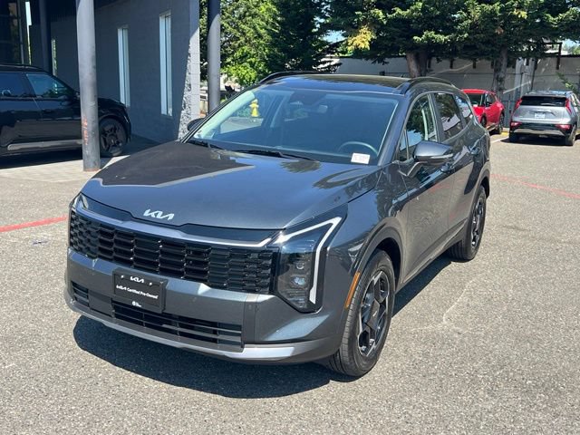 Certified 2026 Kia Sportage EX w/ EX Panoramic Sunroof Package AWD/4WD image 3