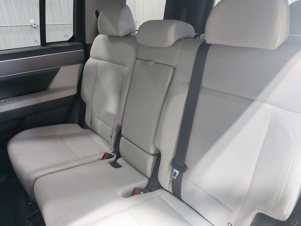 Certified 2026 Hyundai Santa Fe SE AWD/4WD image 15