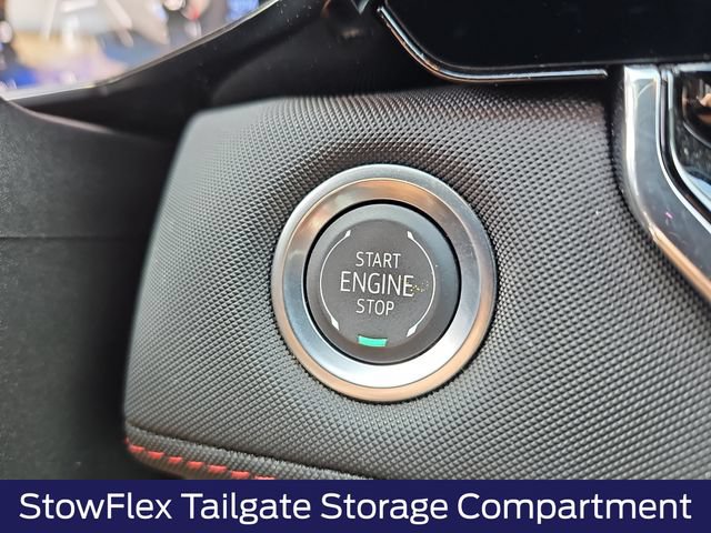 Used 2024 Chevrolet Colorado Z71 w/ Z71 Convenience Package 2 AWD/4WD image 30