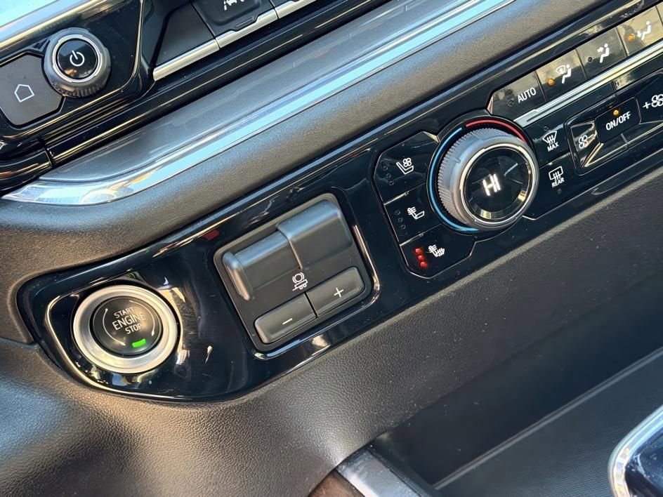 Used 2023 Chevrolet Silverado 1500 High Country w/ Z71 Off-Road Package image 20