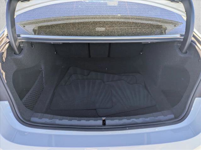 Used 2023 BMW 330i Sedan w/ Premium Package image 6