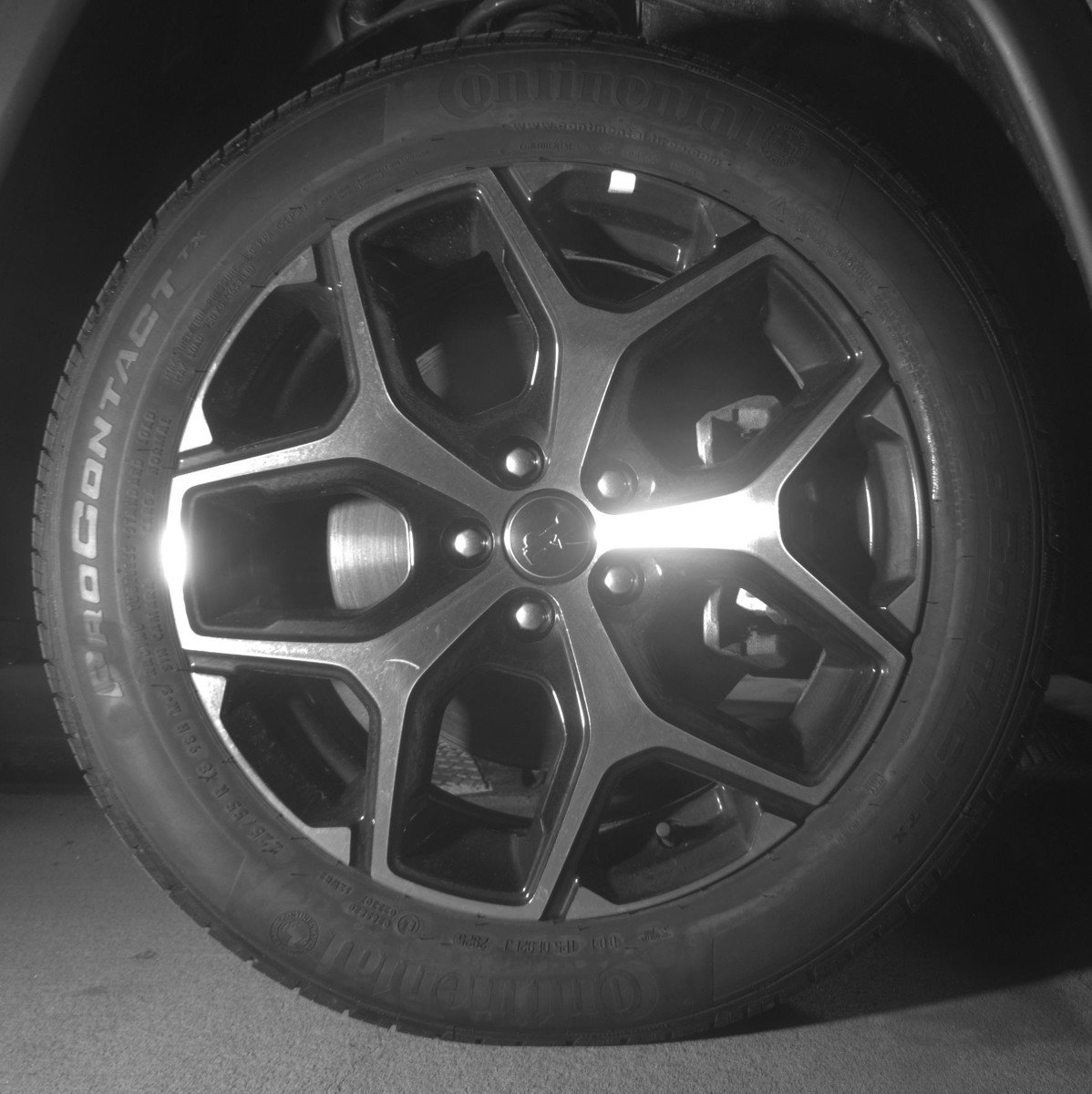 Used 2025 Jeep Compass Limited image 13