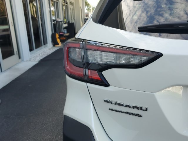 Used 2020 Subaru Outback Limited AWD/4WD image 27