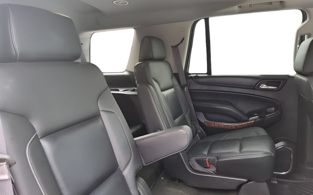 Used 2017 Chevrolet Tahoe Premier AWD/4WD image 39