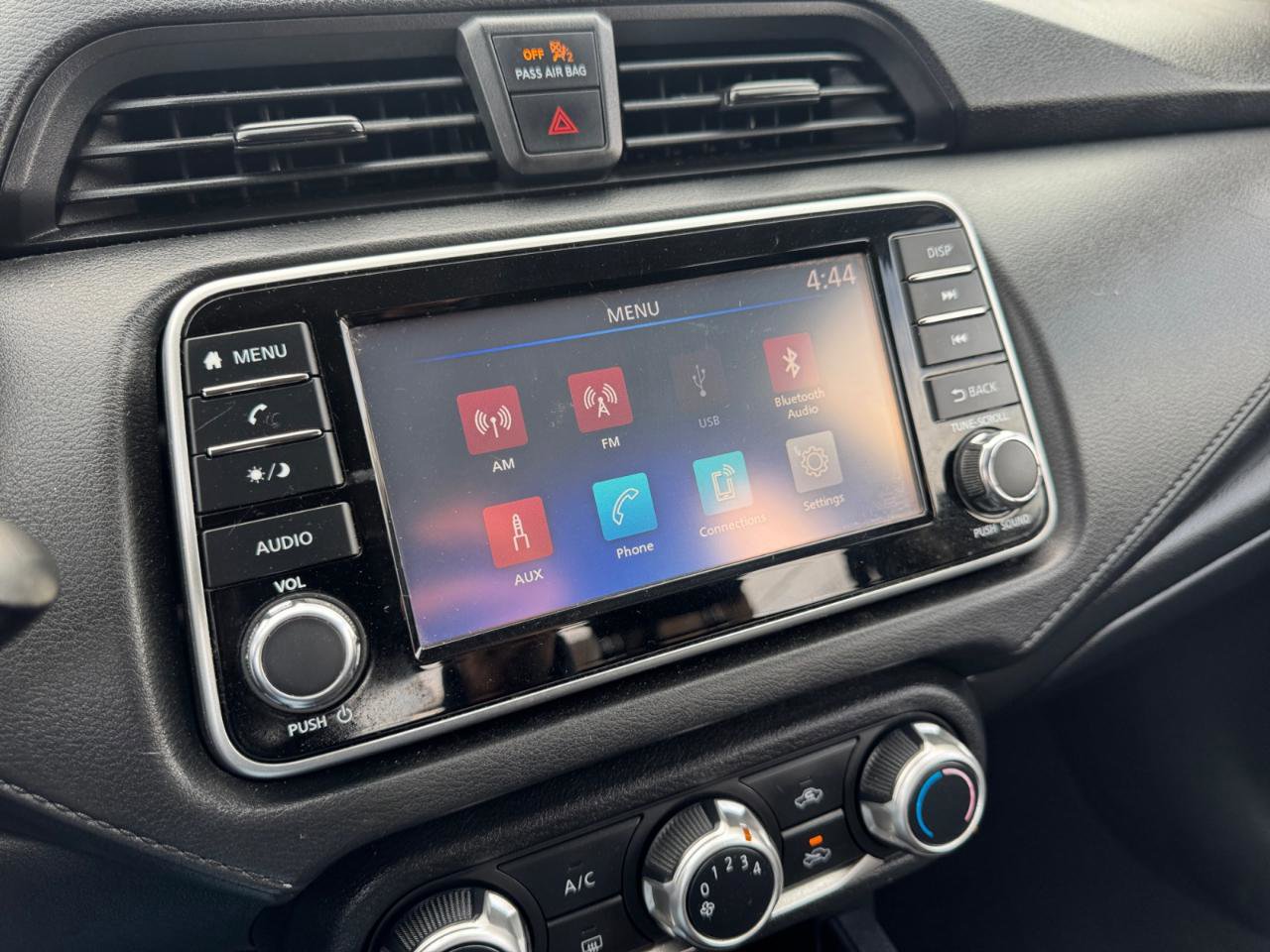 Used 2021 Nissan Versa S image 18