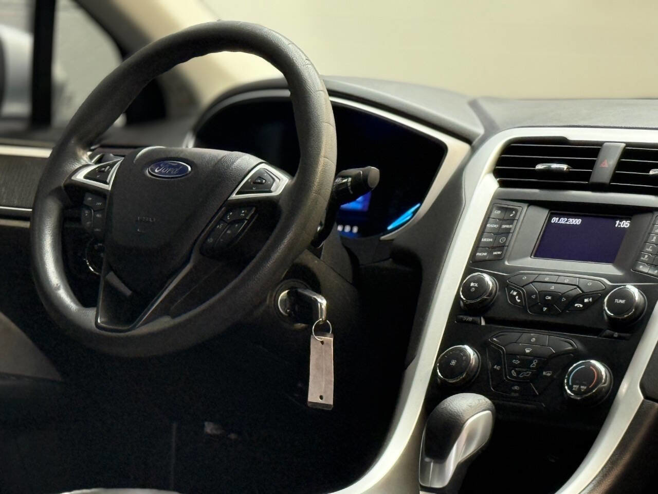 Used 2013 Ford Fusion S FWD image 6