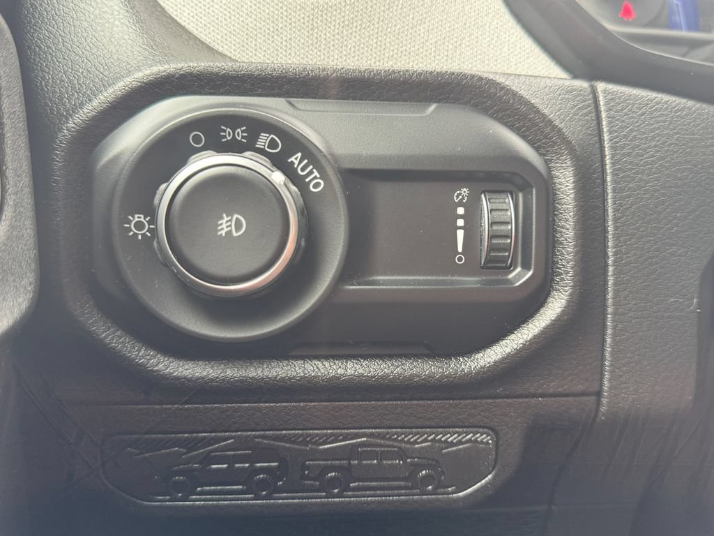 Used 2024 Jeep Wrangler Sport AWD/4WD image 34