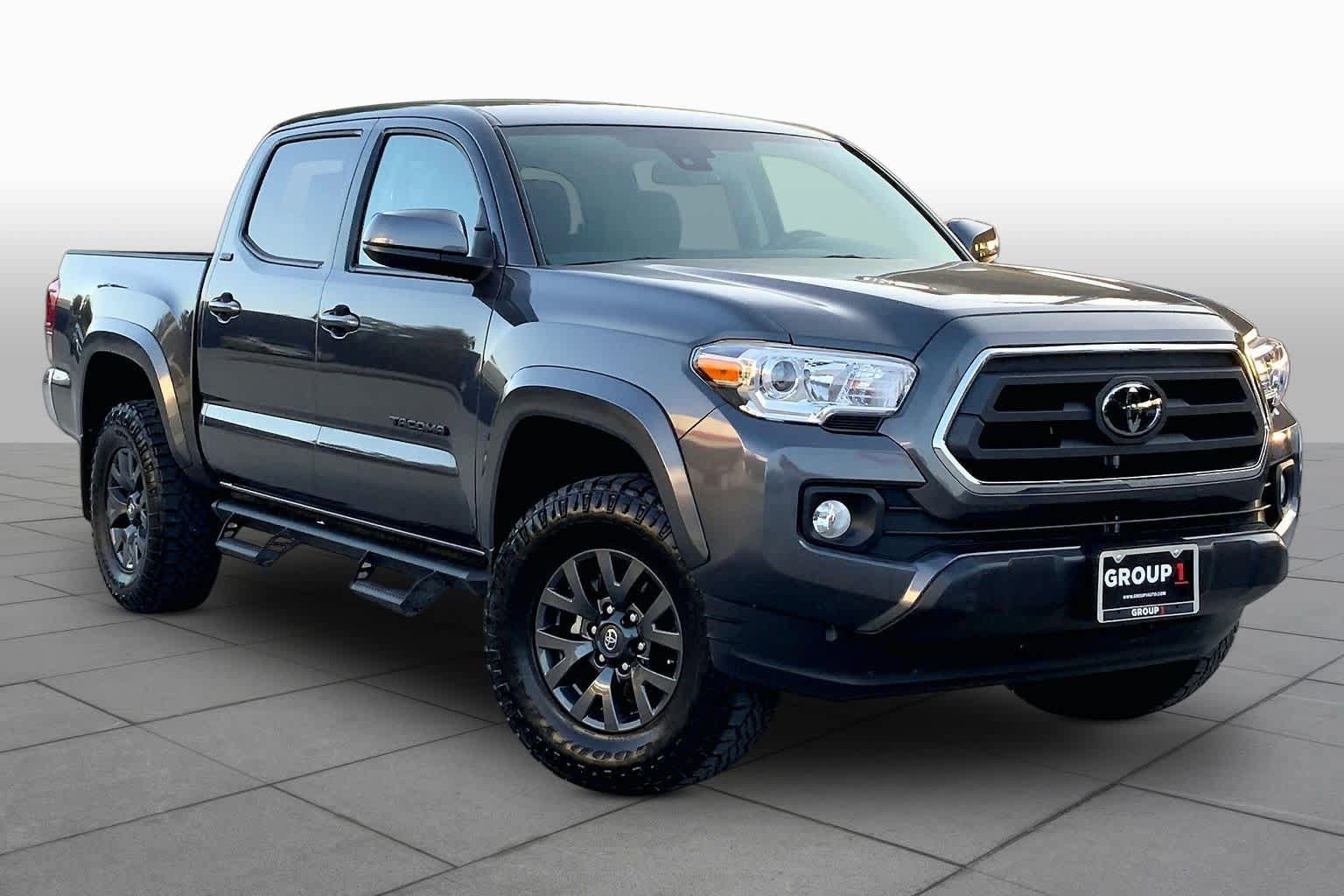 Used 2023 Toyota Tacoma SR5 RWD image 3