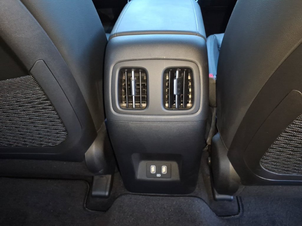 Used 2022 Hyundai Tucson Limited AWD/4WD image 18