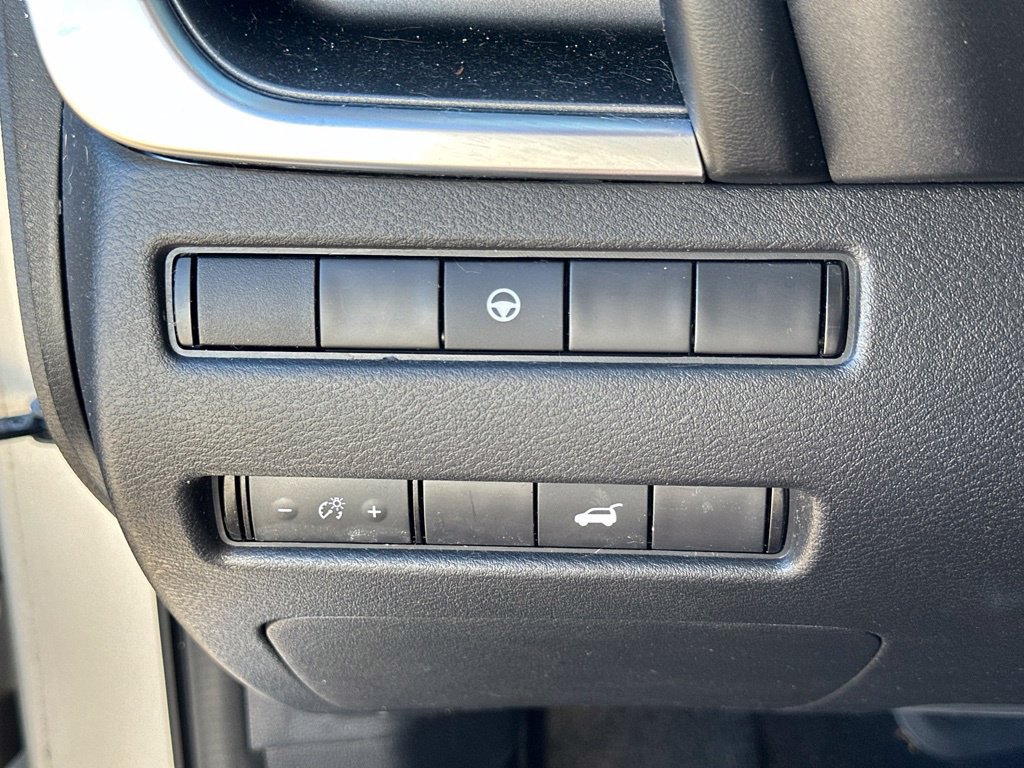 Used 2021 Nissan Rogue SV w/ Premium Package AWD/4WD image 18