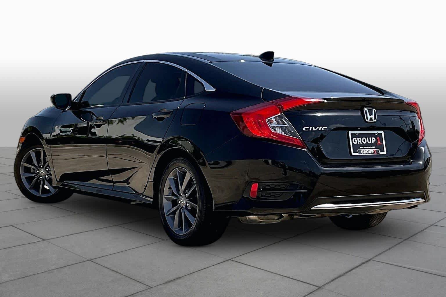 Used 2019 Honda Civic EX-L image 11