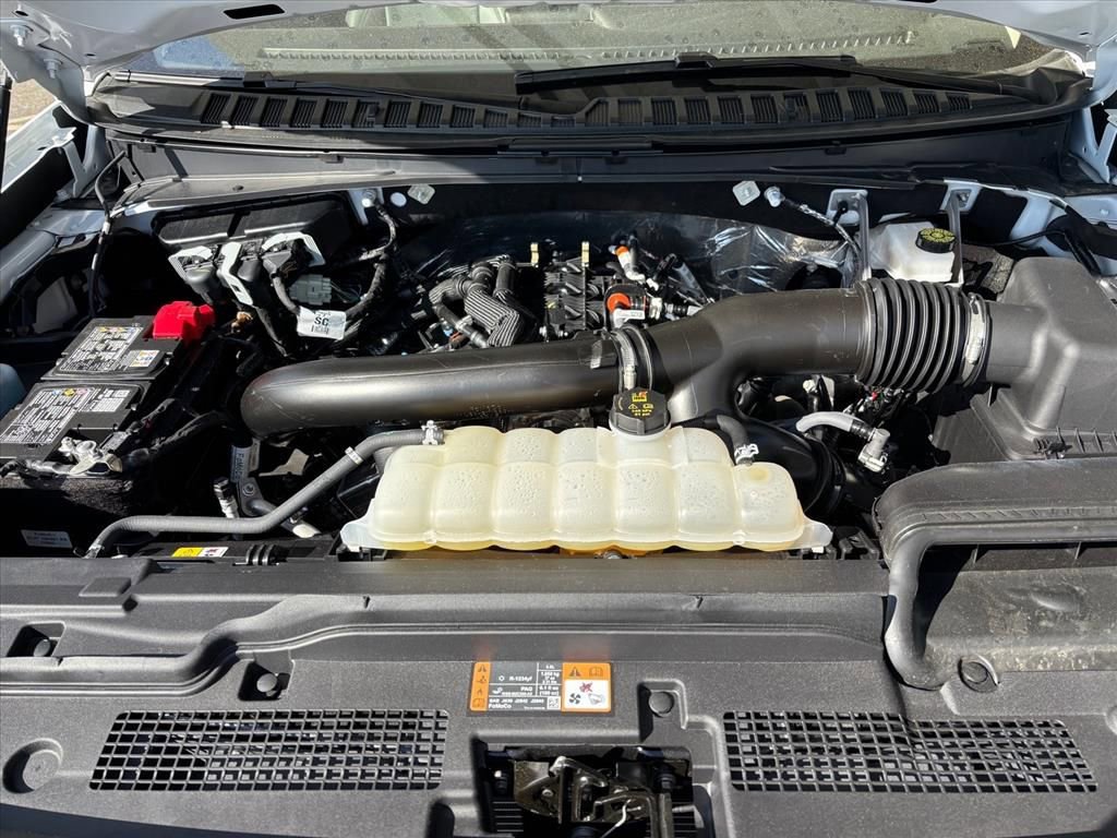 Used 2025 Ford Expedition Active RWD image 29