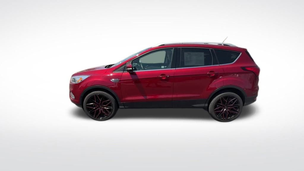 Used 2019 Ford Escape Titanium image 32