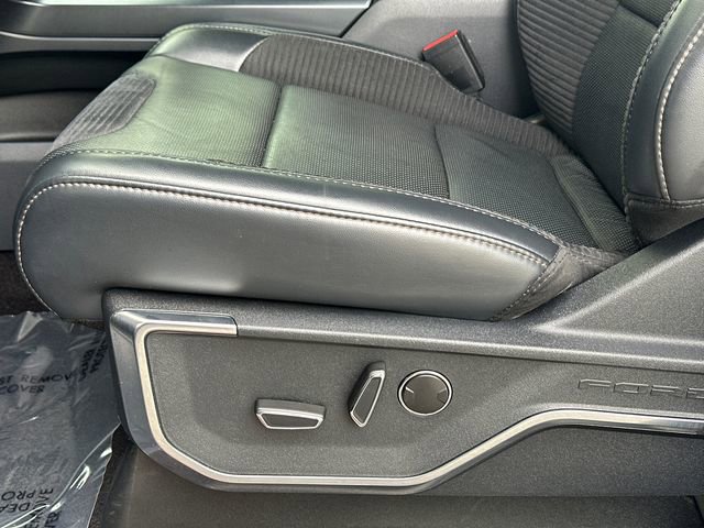 Used 2022 Ford F150 Raptor w/ Raptor 37 Performance Package image 12