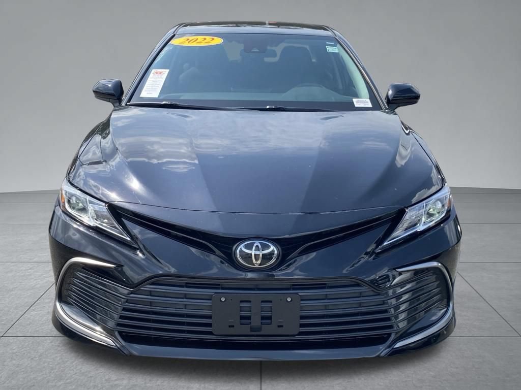 Used 2022 Toyota Camry LE FWD image 17