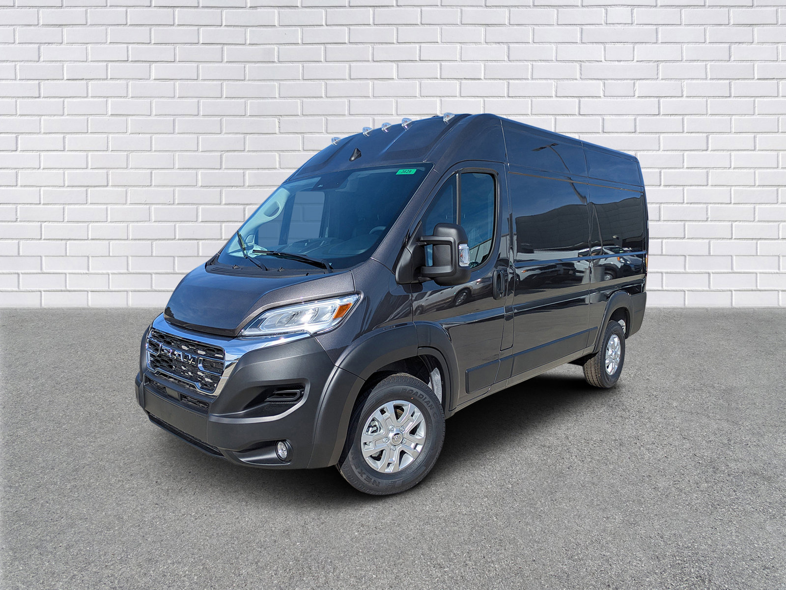 New 2026 RAM ProMaster 1500 w/ Quick Order Package 22G SLT image 1