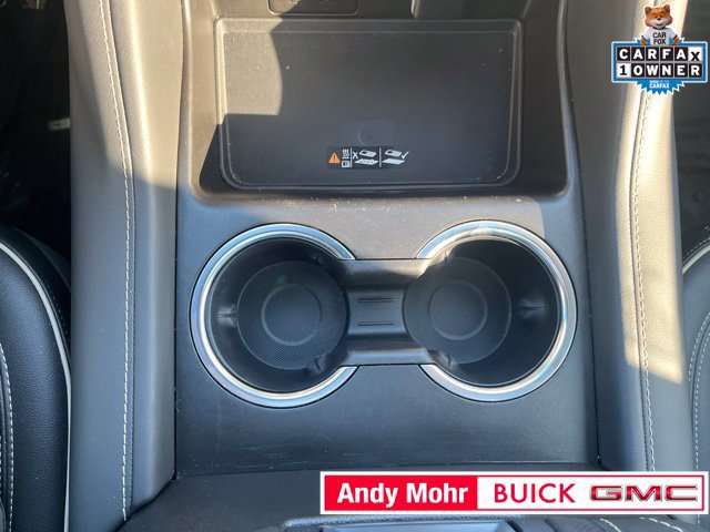Used 2024 GMC Yukon SLT w/ SLT Premium Package AWD/4WD image 34