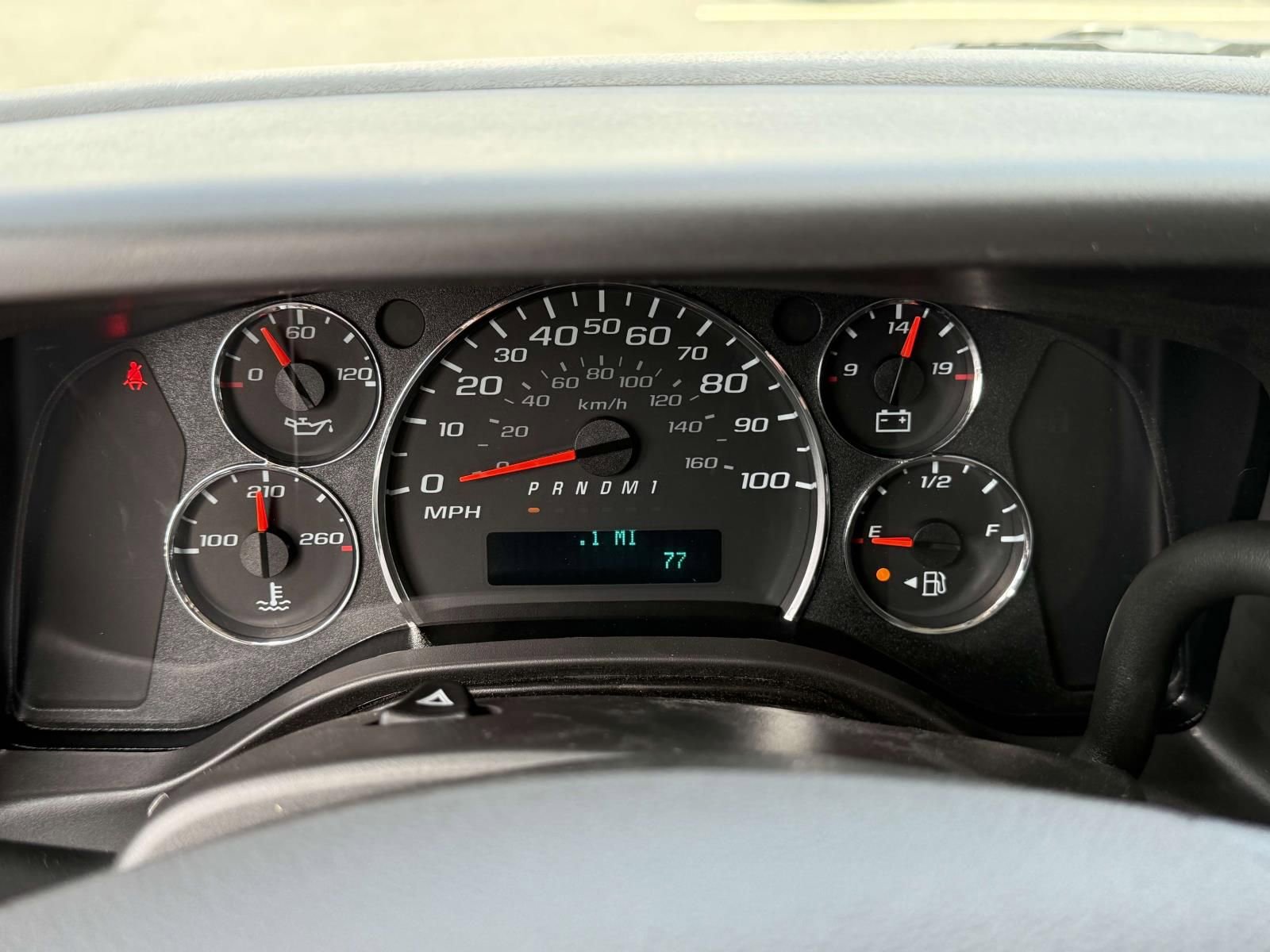 New 2025 Chevrolet Express 3500 Extended RWD image 15