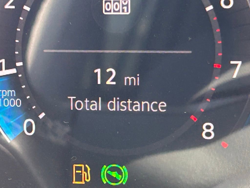 Used 2025 Volkswagen Tiguan S image 18