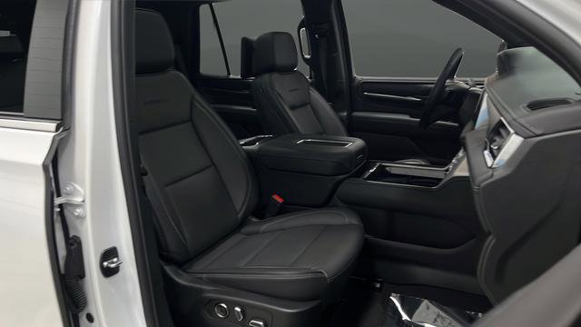 Used 2024 GMC Yukon Denali w/ Max Trailering Package image 24