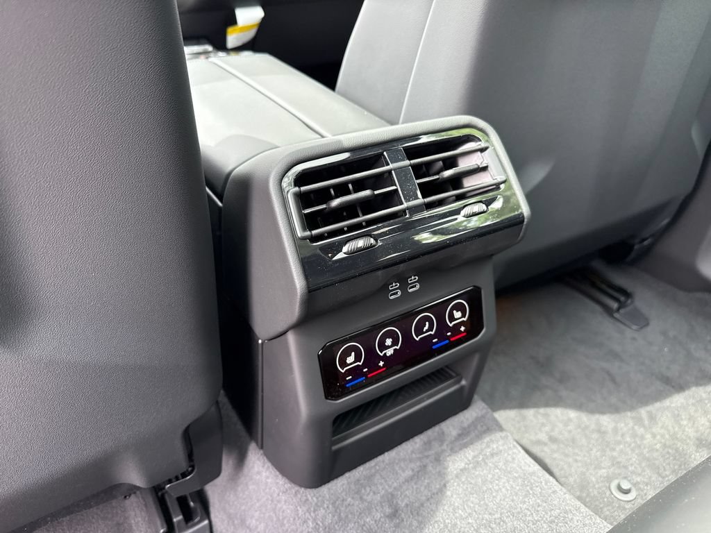 New 2027 BMW M5 Touring AWD/4WD image 20