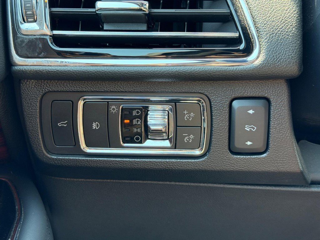 Used 2022 Lincoln Navigator L Reserve AWD/4WD image 20