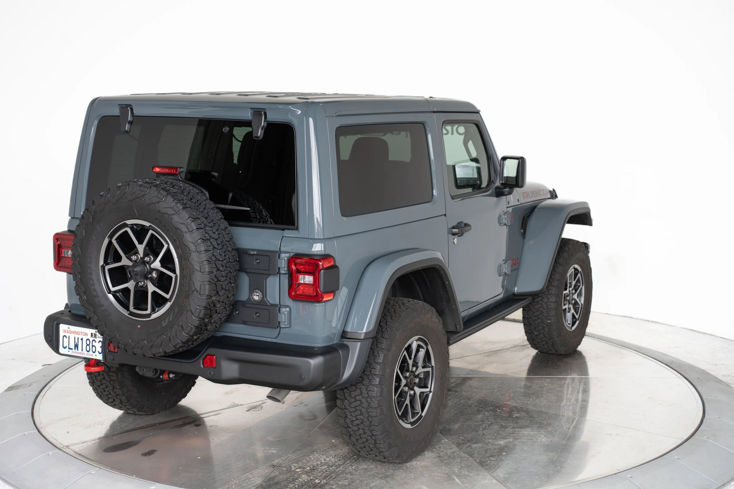 Used 2024 Jeep Wrangler Rubicon image 17