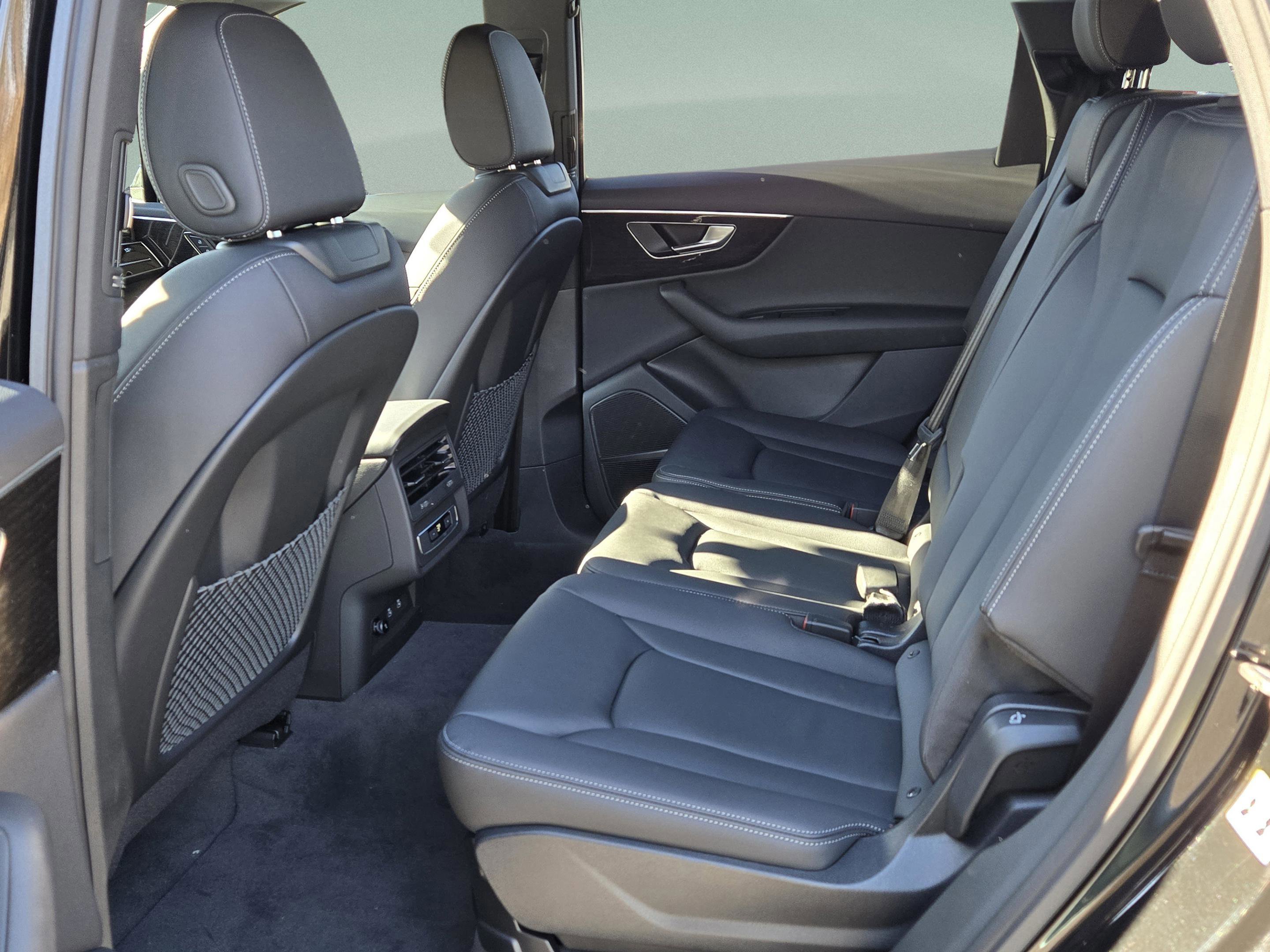New 2026 Audi Q7 2.0T Premium image 9