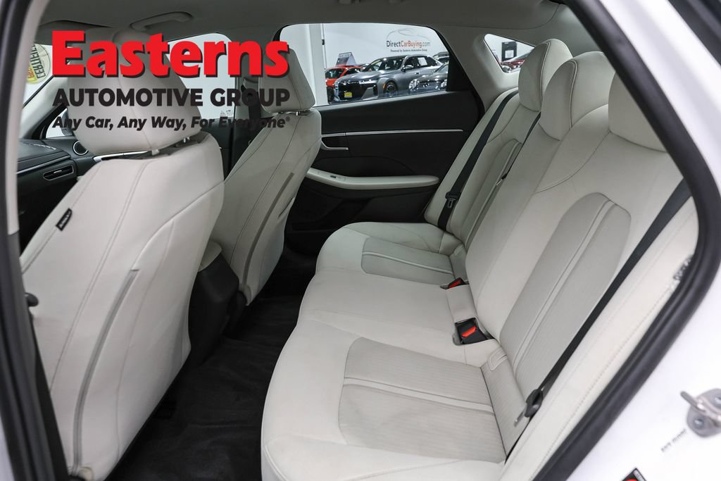 Used 2023 Hyundai Sonata SE FWD image 21
