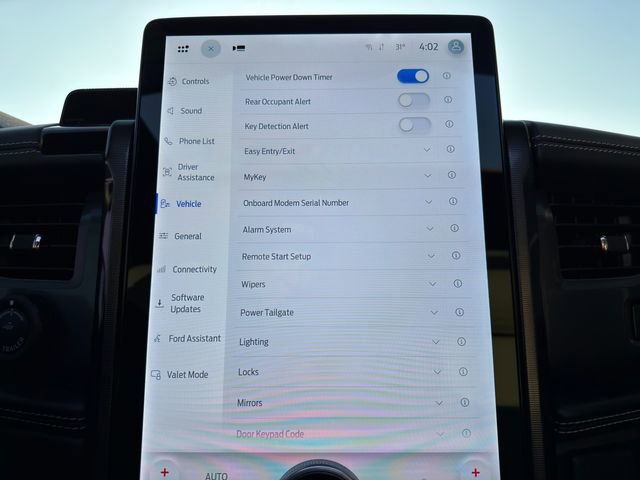 Used 2022 Ford F150 Lightning Platinum image 45