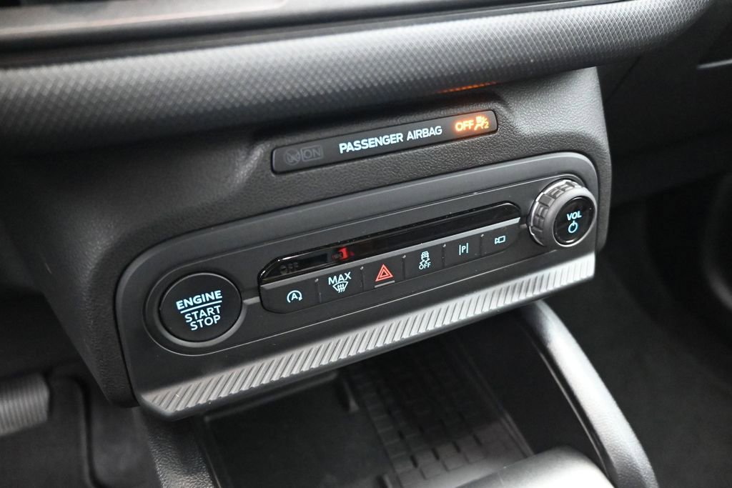 Used 2025 Ford Bronco Sport Outer Banks w/ Outer Banks Tech Package+ AWD/4WD image 17