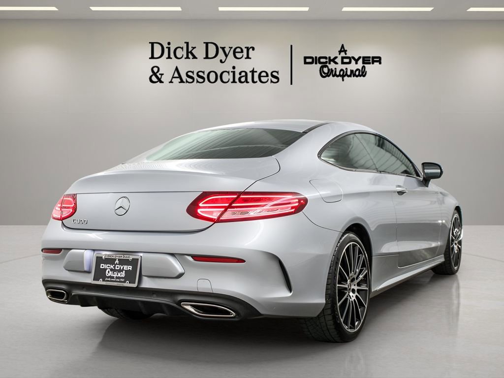 Used 2022 Mercedes-Benz C 300 Coupe image 2