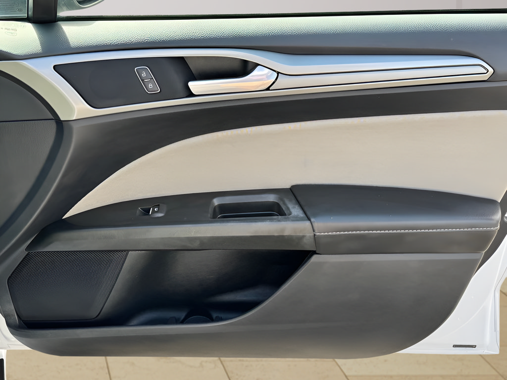 Used 2019 Ford Fusion S FWD image 21