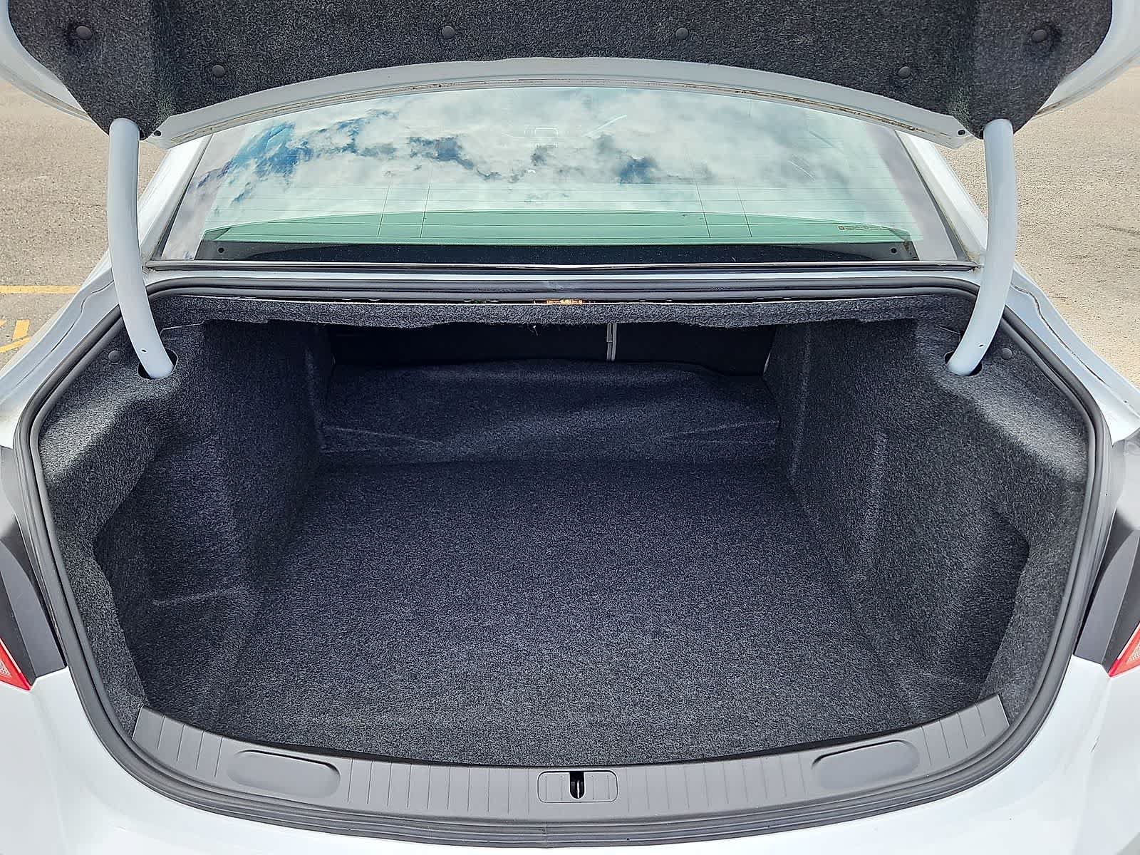 Certified 2019 Chevrolet Impala LS FWD image 29