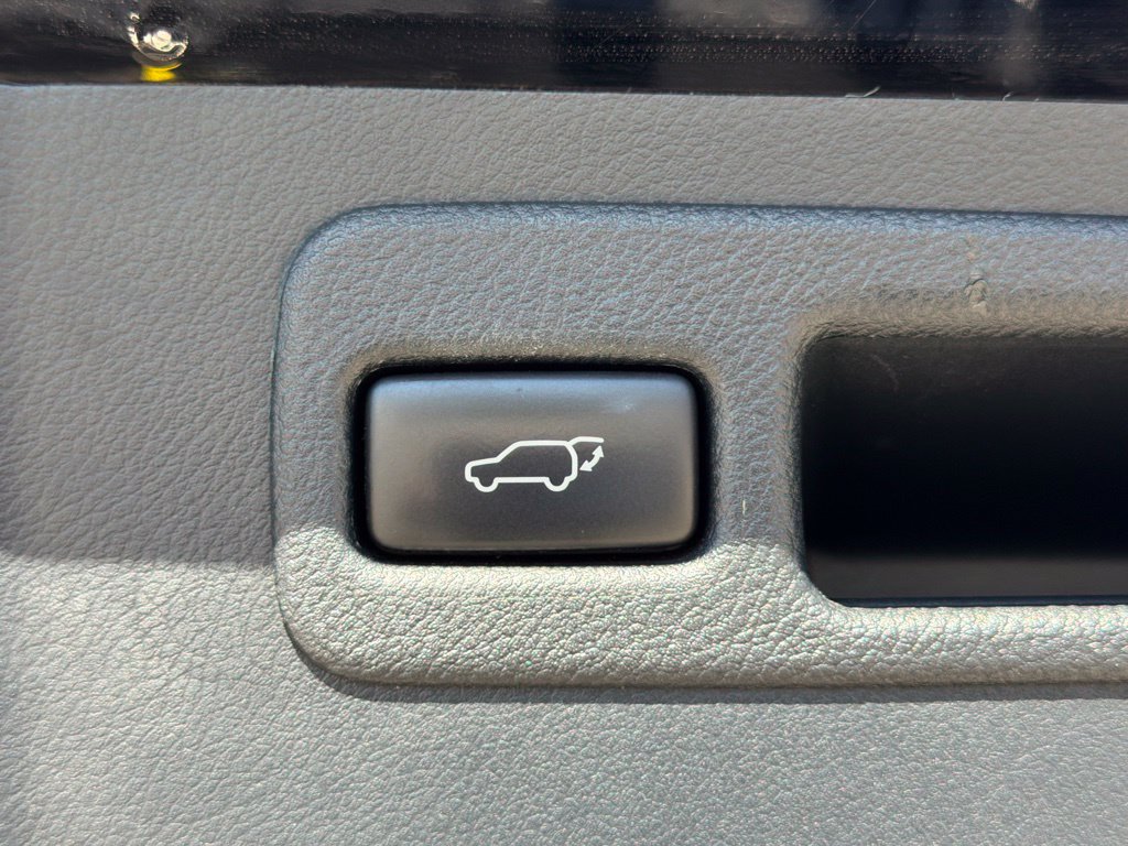 Used 2016 Lexus NX 200t F Sport w/ F Sport Premium Package FWD image 16