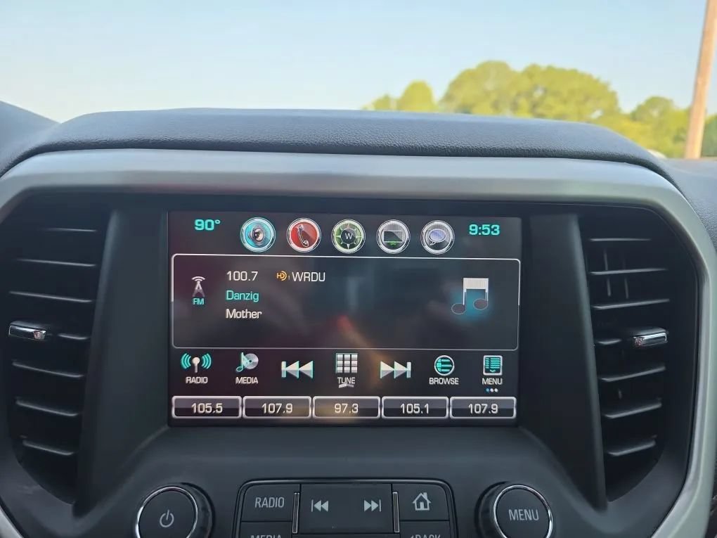 Used 2017 GMC Acadia SLT FWD image 26