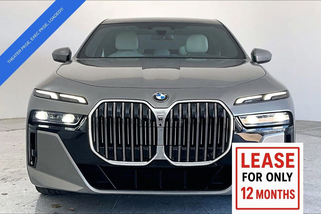 Used 2023 BMW 740i image 6