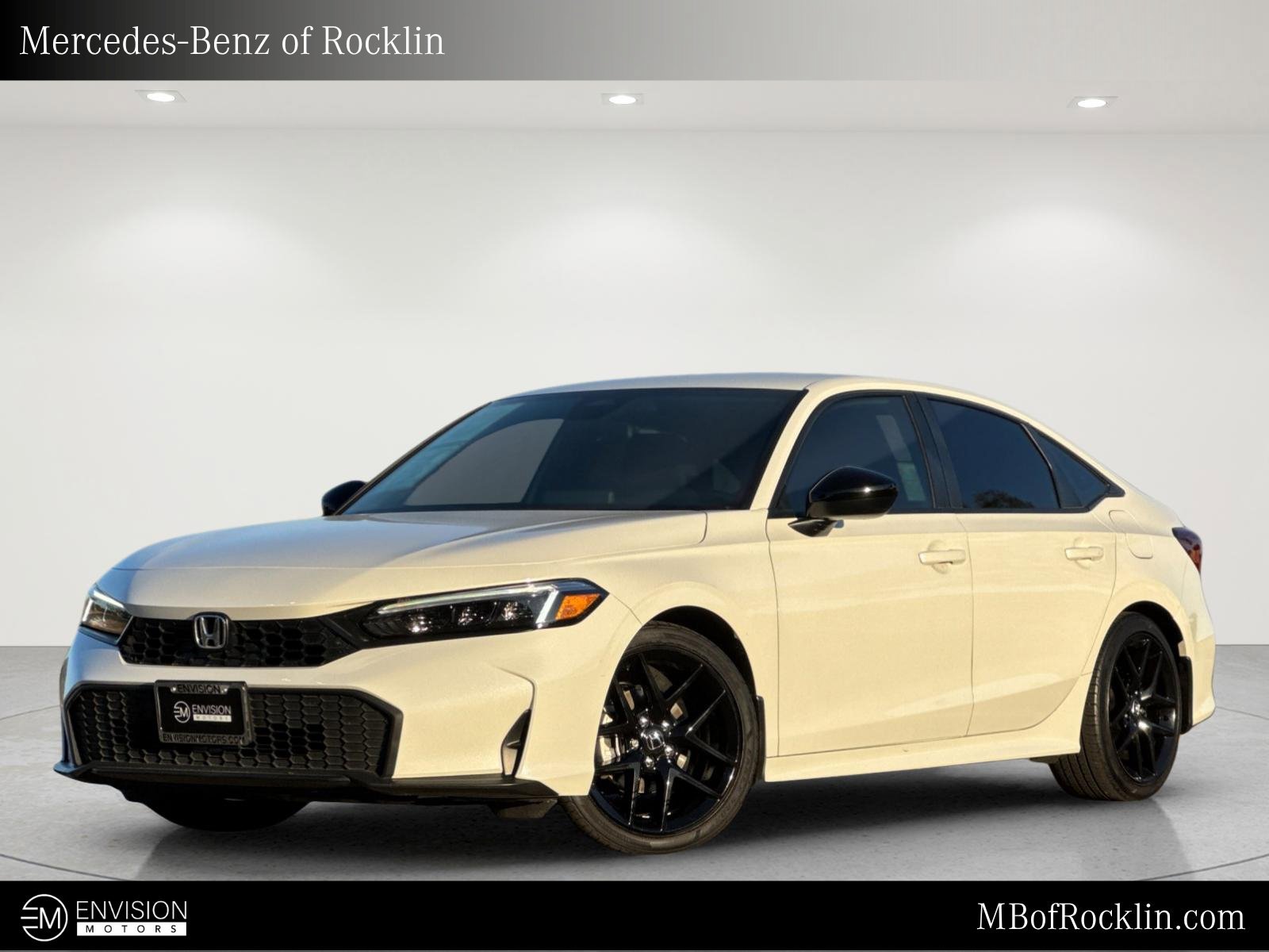 Used 2025 Honda Civic Sport image 1