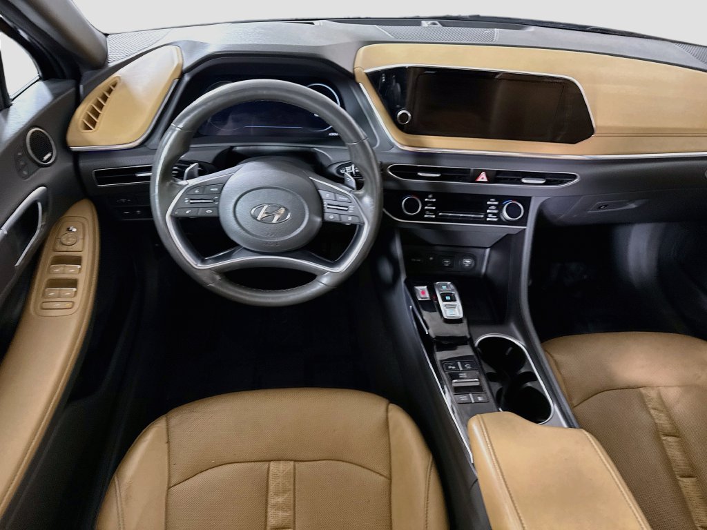 Used 2020 Hyundai Sonata Limited w/ Cargo Package FWD image 3